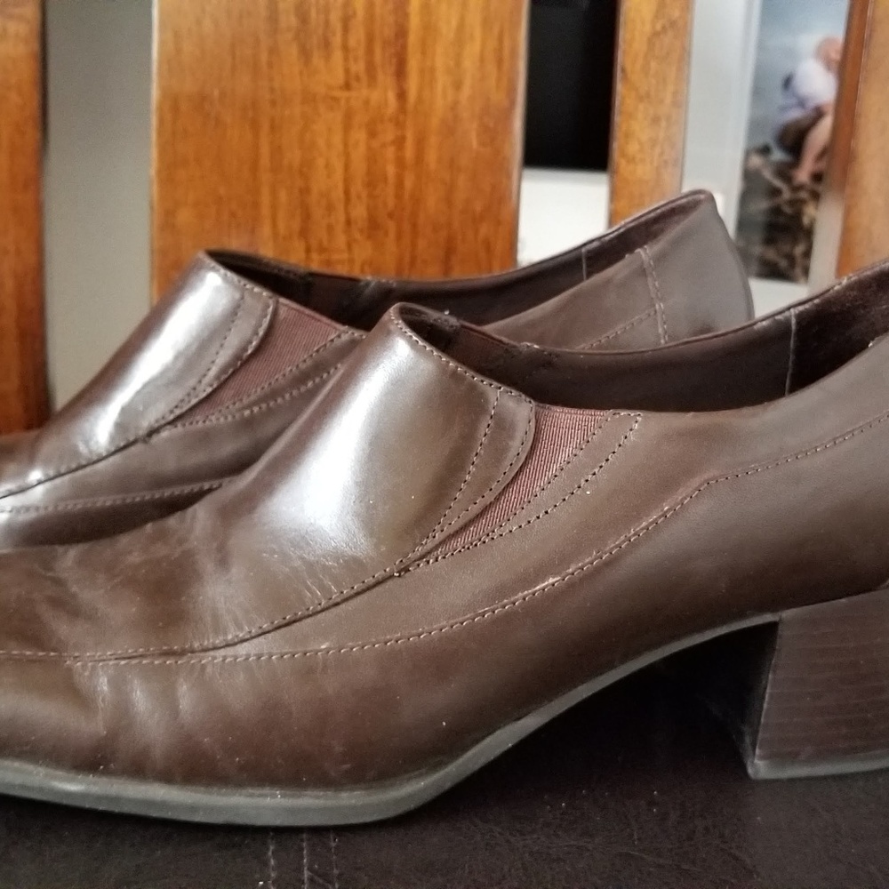Brown Heeled Shoes